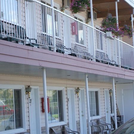 Travellers Motel Cranbrook Exterior photo